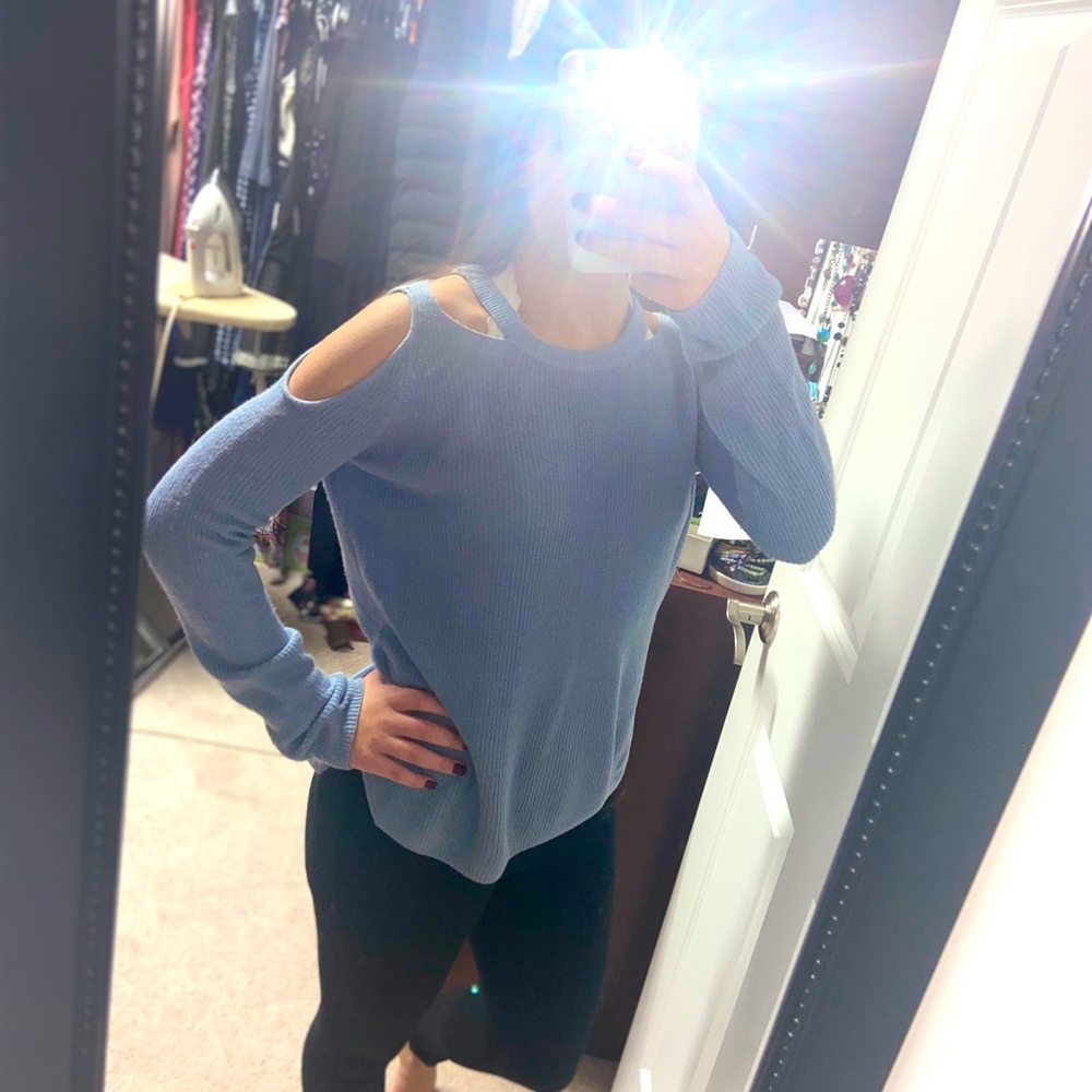 Long sleeve sweater